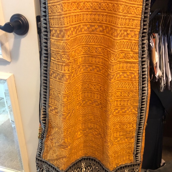 Beautiful Indian Pakistani ethnic kurta kameez - Picture 5 of 7